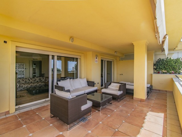 3 Bedrooms Apartment in Sierra Blanca