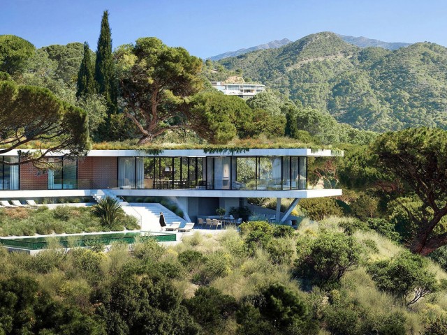 5 Bedrooms Villa in Benahavís