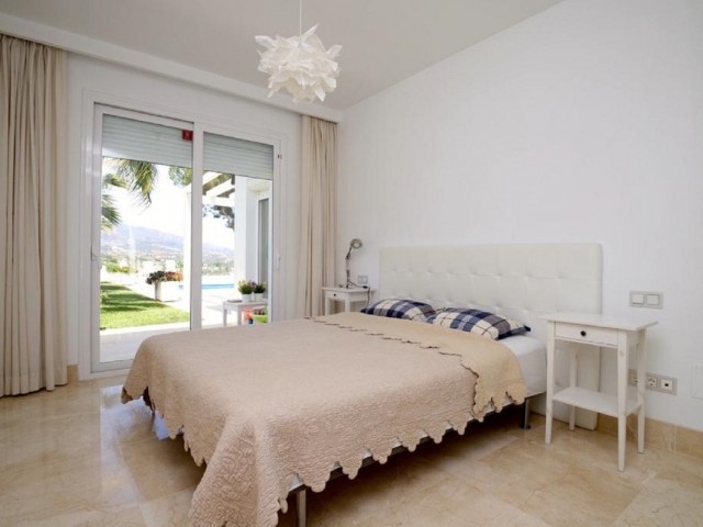 6 Slaapkamer Villa in Las Brisas