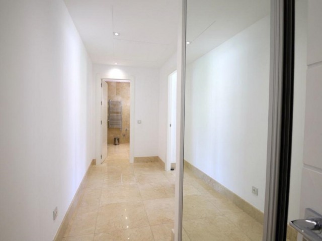 6 Slaapkamer Villa in Las Brisas