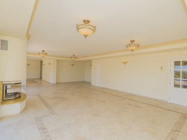 5 Sovrums Villa i Valtocado