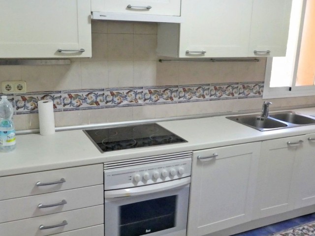 2 Soveroms Leilighet i Guadalmina Baja
