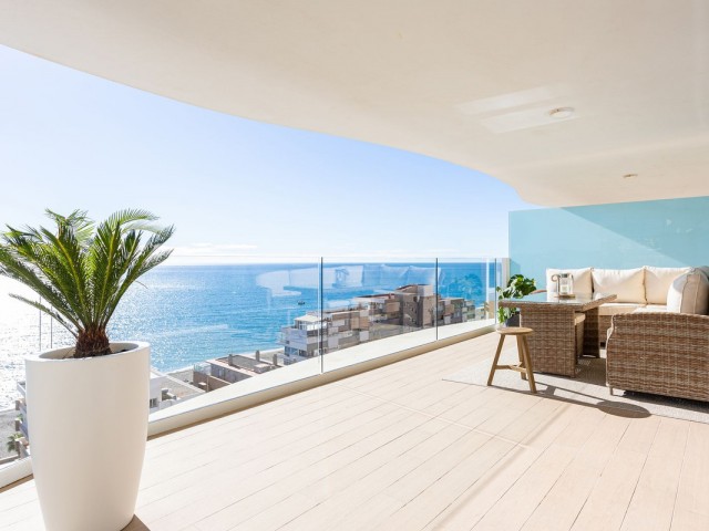 Penthouse, Carvajal, R4023859