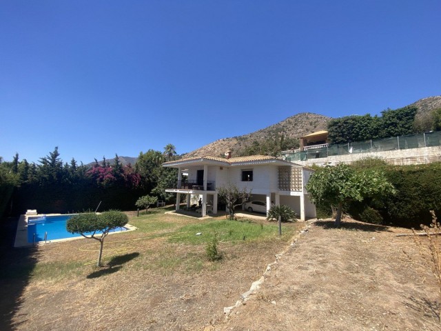 Villa con 3 Dormitorios  en La Capellania