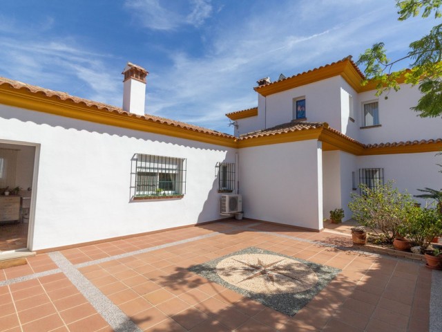 Villa con 4 Dormitorios  en Entrerrios