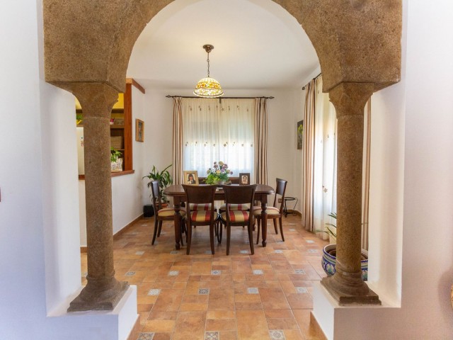 Villa con 4 Dormitorios  en Entrerrios