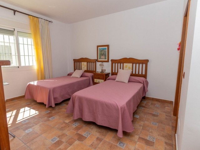 Villa con 4 Dormitorios  en Entrerrios