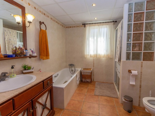 Villa con 4 Dormitorios  en Entrerrios