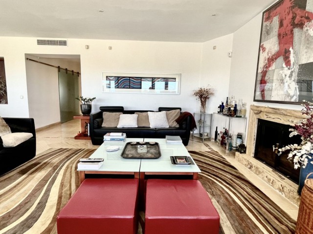 Penthouse in Río Real