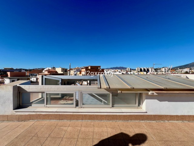 Comercial, Las Lagunas, R4904365