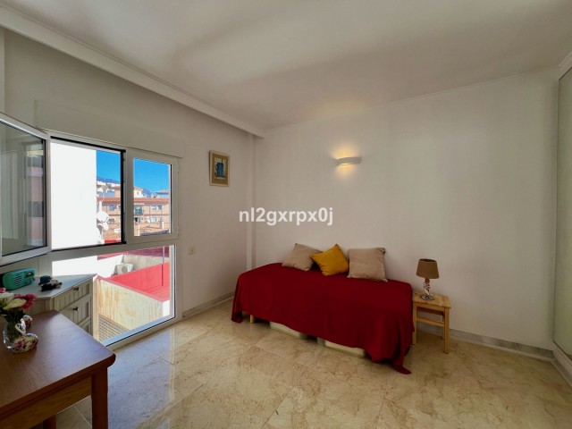 Comercial con 15 Dormitorios  en Las Lagunas