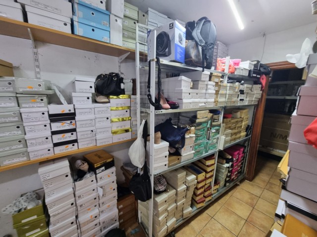 Commercial avec 0 Chambres  à San Pedro de Alcántara