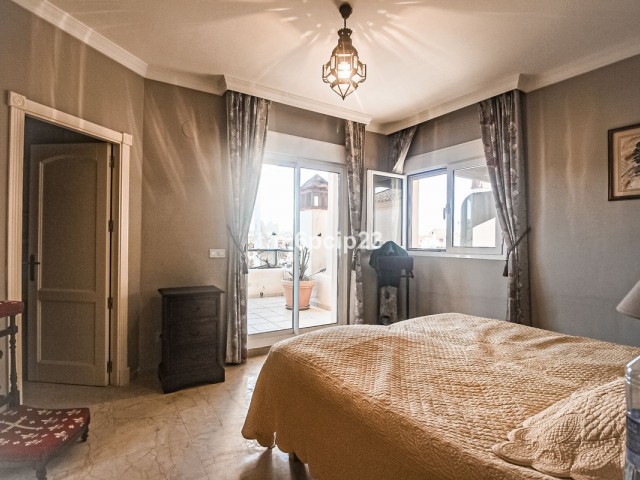 4 Slaapkamer Appartement in San Roque Club