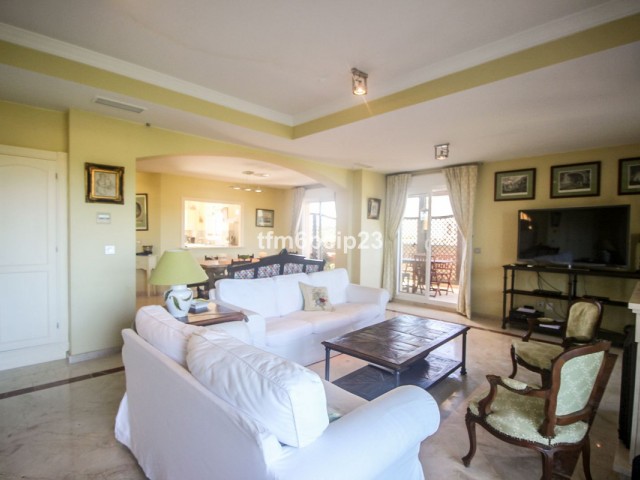 4 Slaapkamer Appartement in San Roque Club