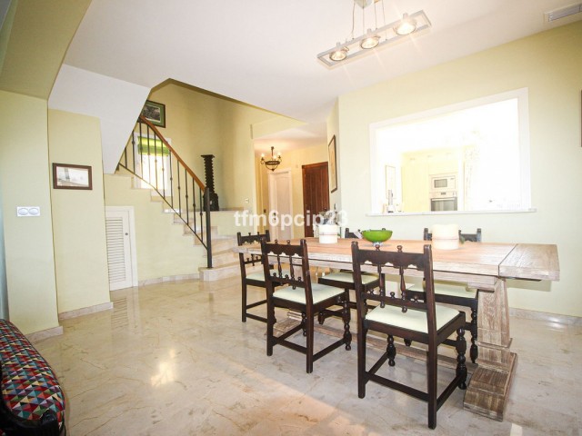 4 Slaapkamer Appartement in San Roque Club