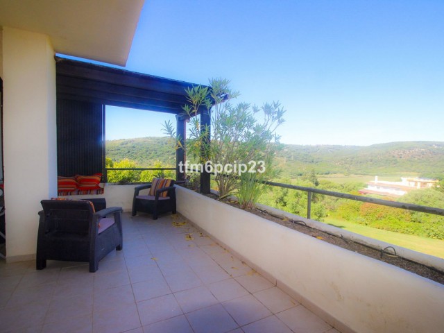 4 Slaapkamer Appartement in San Roque Club