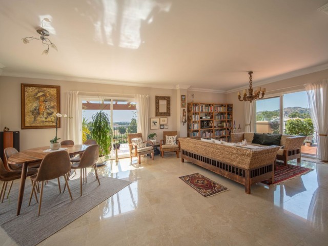 Ático con 3 Dormitorios  en La Cala Hills