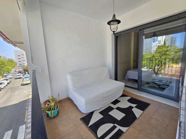 Maison mitoyenne avec 4 Chambres  à Benalmadena Costa