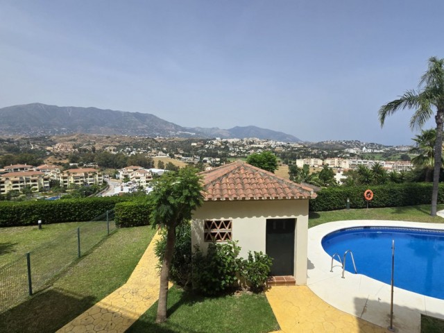 Apartamento con 3 Dormitorios  en La Cala Hills