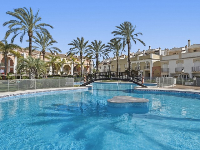 Adosado, Bahía de Marbella, R5078884