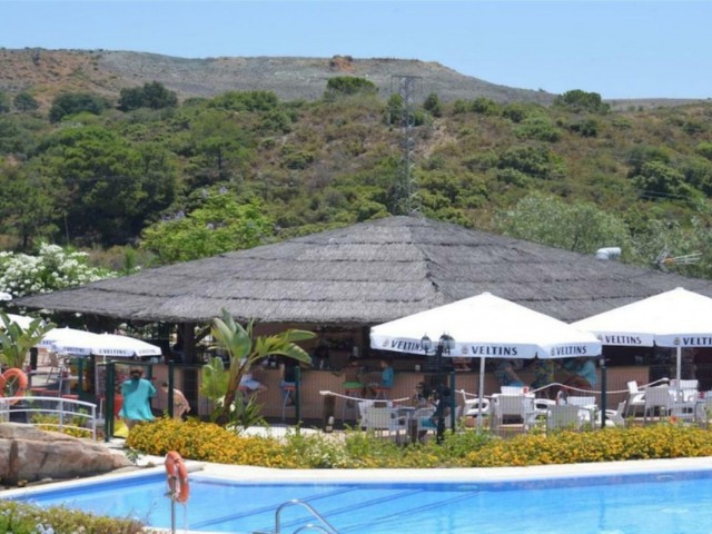 3 Bedrooms Apartment in Benahavís