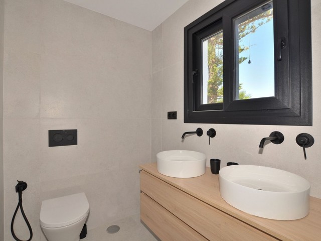 5 Schlafzimmer Villa in El Coto