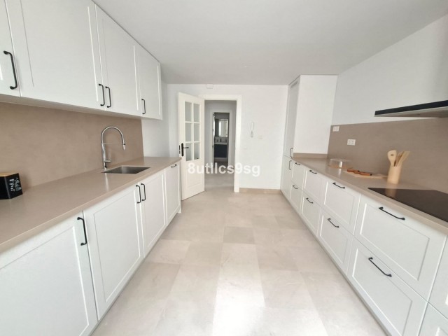 Apartamento, Aloha, R5104435