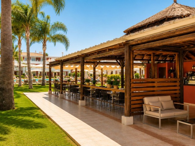 2 Bedrooms Apartment in El Paraiso