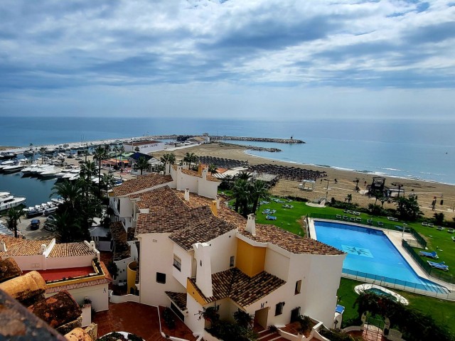 2 Schlafzimmer Apartment in Puerto de Cabopino
