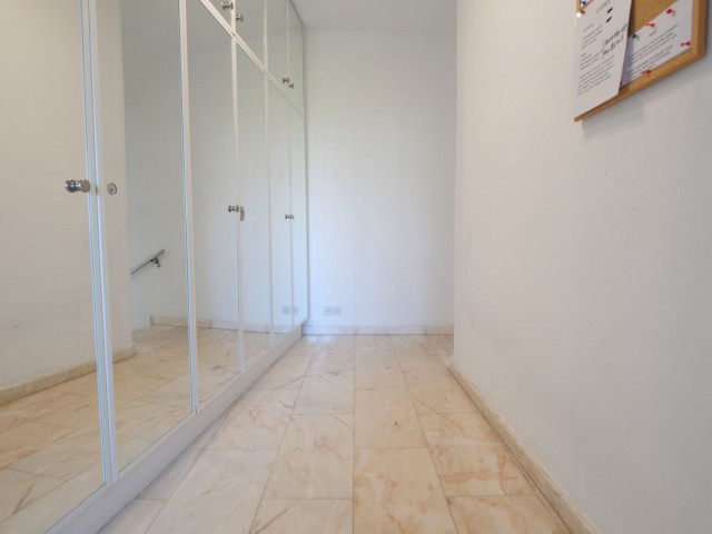 2 Schlafzimmer Apartment in Puerto de Cabopino
