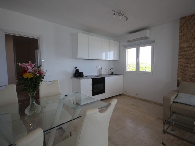 2 Schlafzimmer Apartment in Puerto de Cabopino