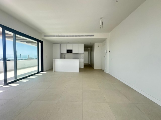 Penthouse, Calanova Golf, R5147296