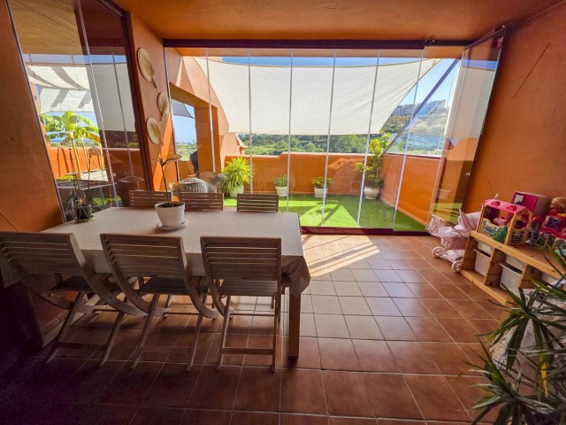 Apartamento con 3 Dormitorios  en La Duquesa