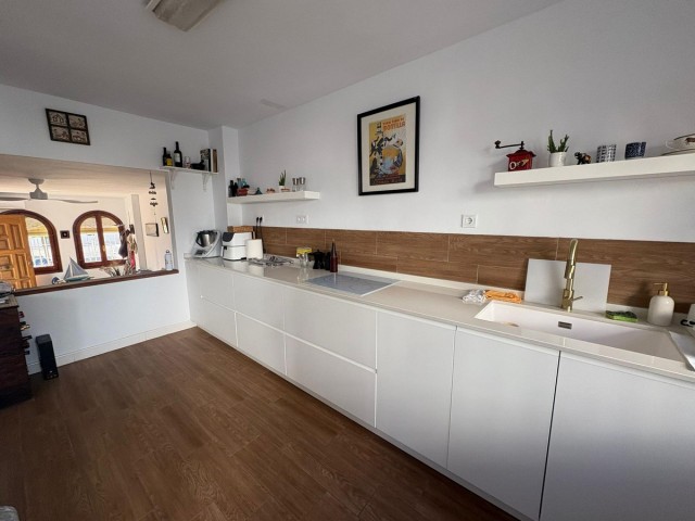 4 Slaapkamer Villa in La Colina