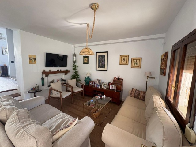 4 Slaapkamer Villa in La Colina