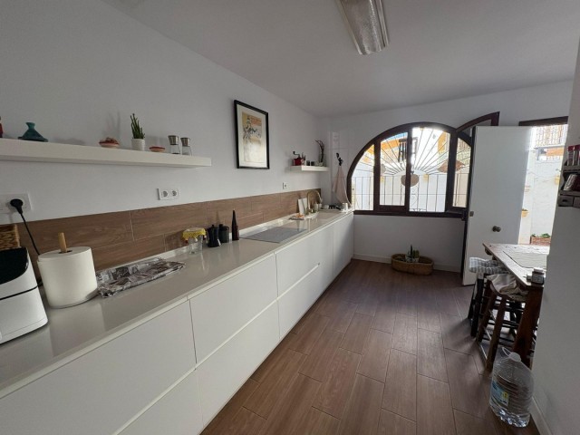 4 Sovrums Villa i La Colina