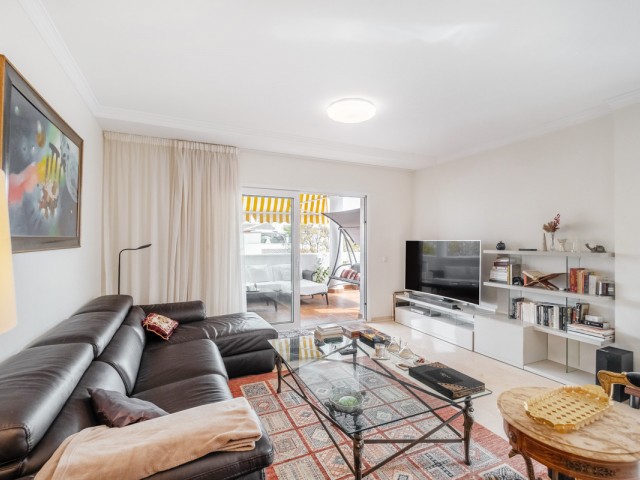 Apartment, The Golden Mile, R5182621