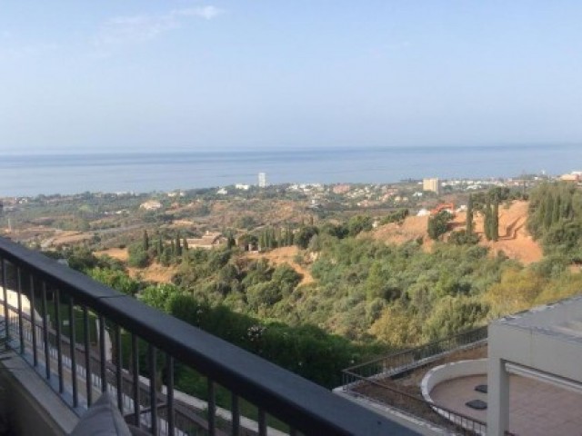 3 Bedrooms Apartment in Los Monteros
