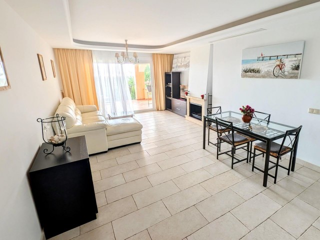 2 Bedrooms Apartment in Benahavís