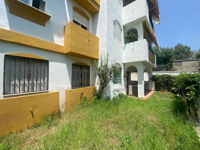Apartamento con 3 Dormitorios  en Nagüeles