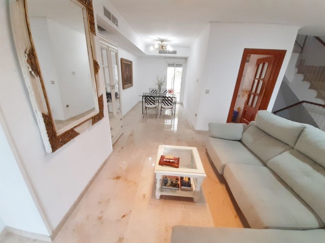 3 Schlafzimmer Reihenhaus in Las Chapas