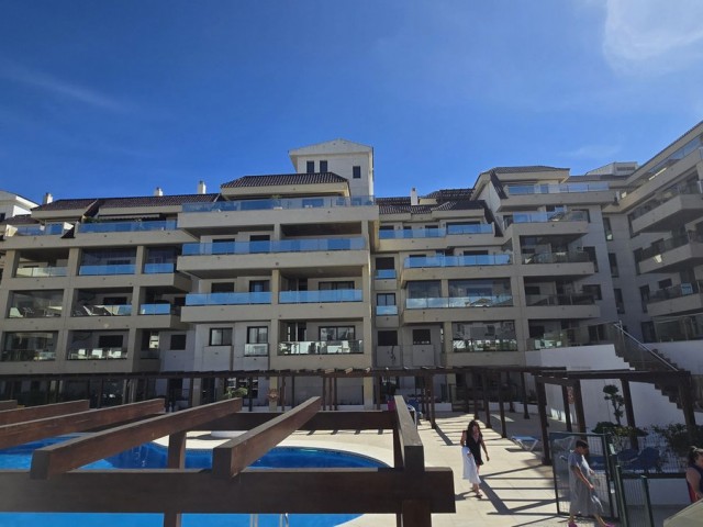 2 Bedrooms Apartment in La Duquesa