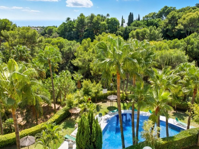3 Bedrooms Apartment in Sierra Blanca