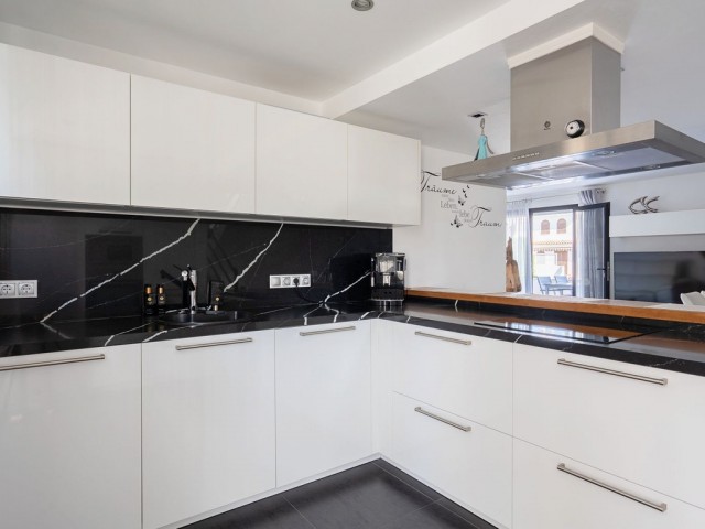 3 Slaapkamer Rijtjeshuis in Costalita
