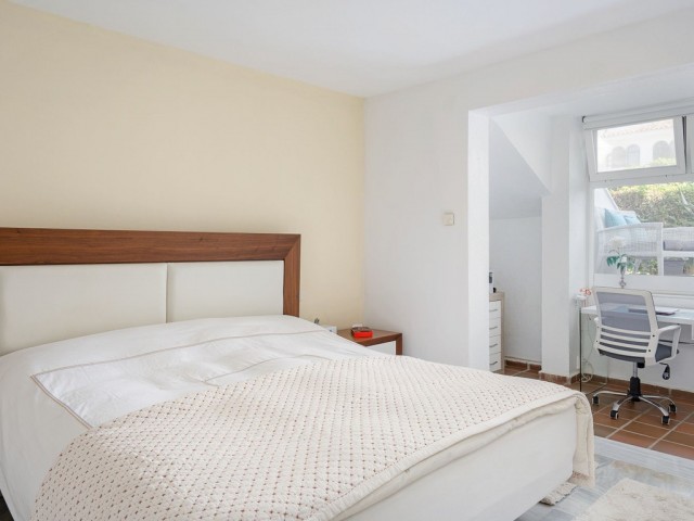 3 Slaapkamer Rijtjeshuis in Costalita