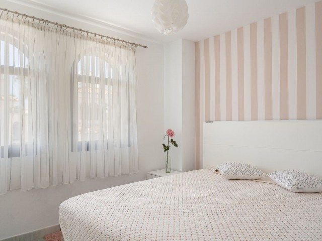 3 Slaapkamer Rijtjeshuis in Costalita
