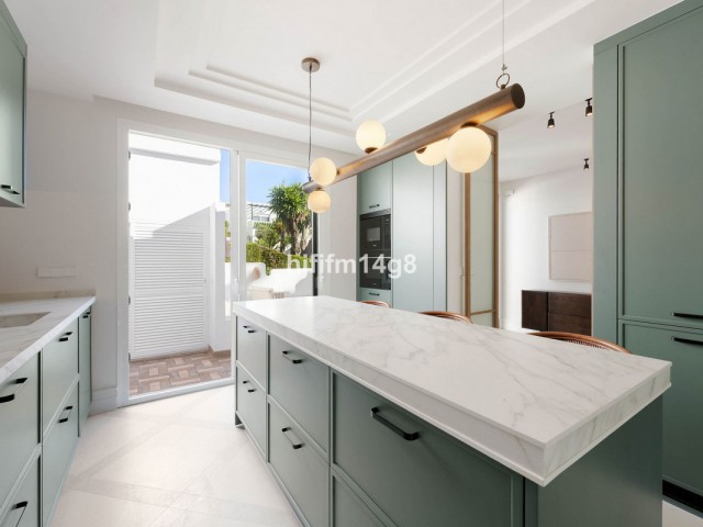 3 Slaapkamer Rijtjeshuis in La Colina