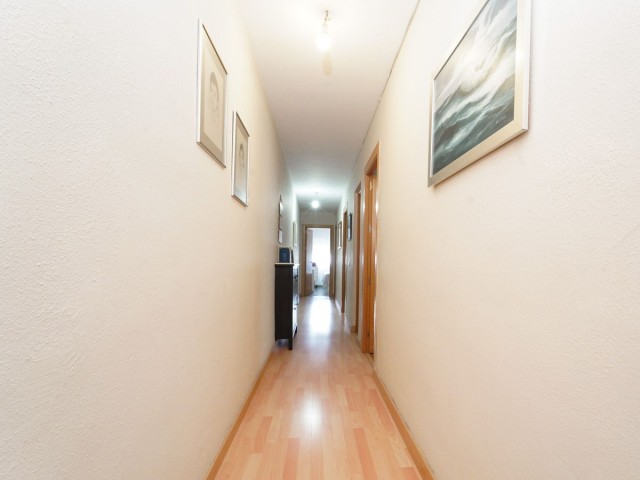 Apartamento con 4 Dormitorios  en Málaga Centro