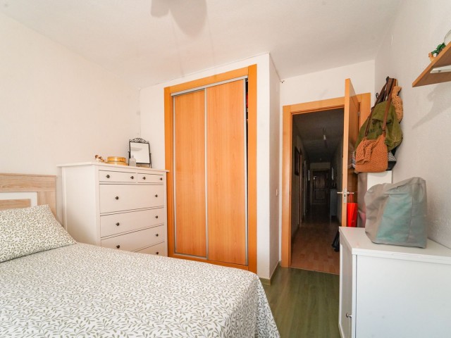 Apartamento con 4 Dormitorios  en Málaga Centro