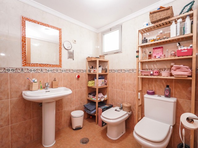 Apartamento con 4 Dormitorios  en Málaga Centro
